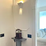 Attico Cavour شقة